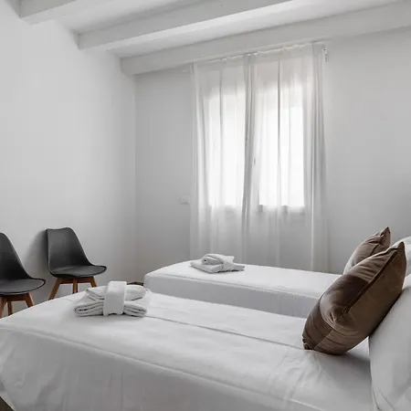 Apartmán Le Dodici Porte - Porta Maggiore 9 By District